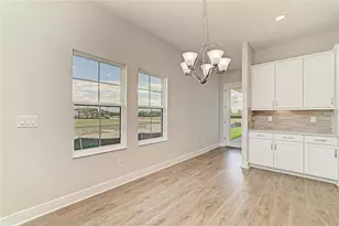 35517 Stableton Ln, Zephyrhills, FL 33541 - Photo 17