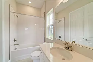 35563 Stableton Ln, Zephyrhills, FL 33541 - Photo 23