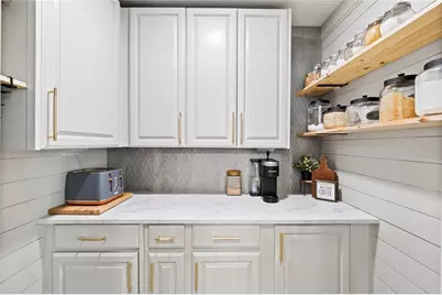 15501 Martinmeadow Drive, Lithia, FL 33547 - Photo 13