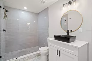 1803 E Knollwood St, Tampa, FL 33610 - Photo 9