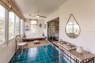 1200 E Peppertree Ln, Sarasota, FL 34242 - Photo 29