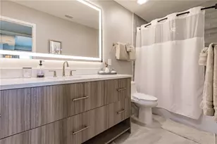 1200 E Peppertree Ln, Sarasota, FL 34242 - Photo 25