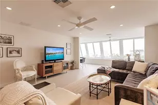 1255 E Peppertree Dr, Sarasota, FL 34242 - Photo 11