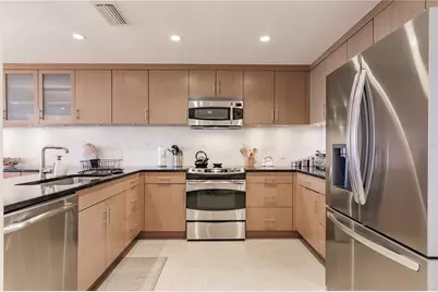 1255 E Peppertree Drive #601, Sarasota, FL 34242 - Photo 5