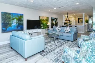 1255 E Peppertree Dr, Sarasota, FL 34242 - Photo 17