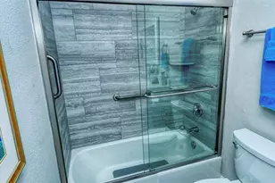 1255 E Peppertree Dr, Sarasota, FL 34242 - Photo 11