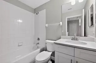 2462 Tahoe Dr, Lakeland, FL 33805 - Photo 17