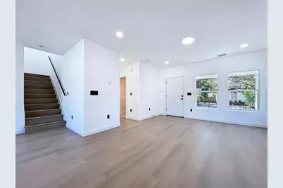 4613 Queensboro Avenue S, Saint Petersburg, FL 33711 - Photo 9