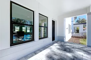 4613 Queensboro Ave S, Saint Petersburg, FL 33711 - Photo 7