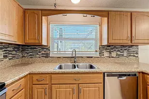 1210 Crossbow Ln, Tarpon Springs, FL 34689 - Photo 11