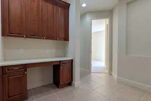 8492 Dunham Station Dr, Tampa, FL 33647 - Photo 17