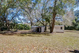 2002 E Willow Dr, Plant City, FL 33566 - Photo 33