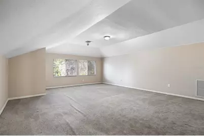 15239 Kestrelrise Drive, Lithia, FL 33547 - Photo 33