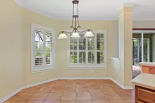 15239 Kestrelrise Dr, Lithia, FL 33547 - Photo 11