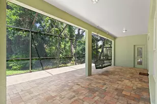 15239 Kestrelrise Dr, Lithia, FL 33547 - Photo 39