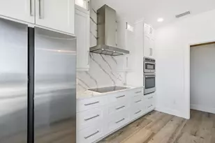1909 Gulfview Dr, Holiday, FL 34691 - Photo 15