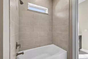 33825 Ocean Spray Ln, Wesley Chapel, FL 33543 - Photo 47