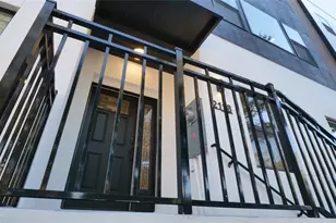 2118 4th St, Saint Petersburg, FL 33705 - Photo 9