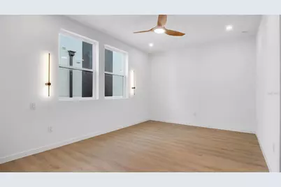 2118 4th Street S, Saint Petersburg, FL 33705 - Photo 37