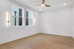 2118 4th St S, Saint Petersburg, FL 33705 - Photo 37