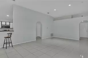 30244 Birdhouse Dr, Wesley Chapel, FL 33545 - Photo 3