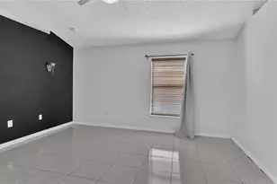 30244 Birdhouse Dr, Wesley Chapel, FL 33545 - Photo 9