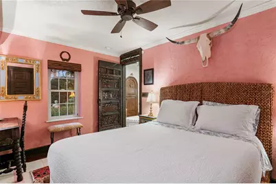 7211 3rd Avenue S, Saint Petersburg, FL 33707 - Photo 63