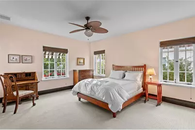 7211 3rd Avenue S, Saint Petersburg, FL 33707 - Photo 37