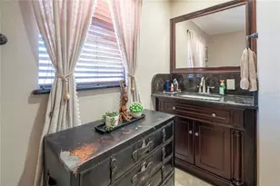 2300 37th Ave N, Saint Petersburg, FL 33713 - Photo 25