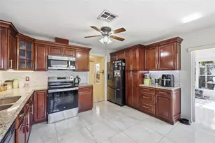 1123 Epson Oaks Way, Orlando, FL 32837 - Photo 21