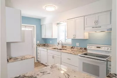 456 Circlewood Drive #L7, Venice, FL 34293 - Photo 5