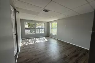 617 Pent St, Tarpon Springs, FL 34689 - Photo 7