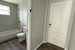 617 Pent St, Tarpon Springs, FL 34689 - Photo 9