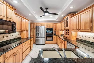 10133 Collar Drive, San Antonio, FL 33576 - Photo 3