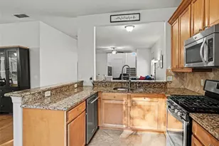 5362 Shingle Creek Dr, Orlando, FL 32821 - Photo 7