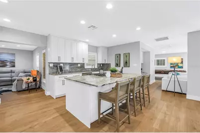 134 Riviera Way NE, Saint Petersburg, FL 33704 - Photo 7