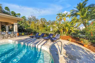 134 Riviera Way NE, Saint Petersburg, FL 33704 - Photo 47