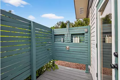 2822 Burlington Avenue N, Saint Petersburg, FL 33713 - Photo 53