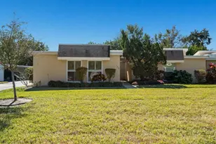 1599 Amberlea Dr S, Dunedin, FL 34698 - Photo 43