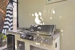 2701 W Bay Ave, Tampa, FL 33611 - Photo 21