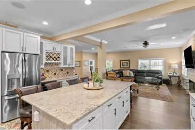 2701 W Bay Avenue, Tampa, FL 33611 - Photo 15