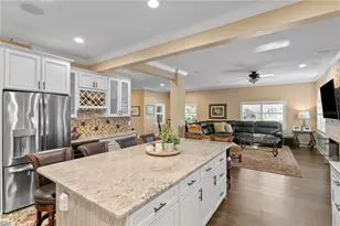 2701 W Bay Ave, Tampa, FL 33611 - Photo 15