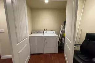 10601 Hackney Dr, Riverview, FL 33578 - Photo 7