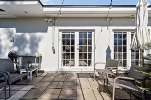 2000 Serpentine Cir S, Saint Petersburg, FL 33712 - Photo 59