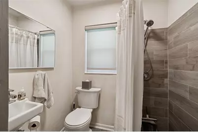 2000 Serpentine Circle S, Saint Petersburg, FL 33712 - Photo 35