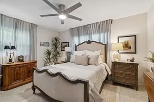 2000 Serpentine Cir S, Saint Petersburg, FL 33712 - Photo 47