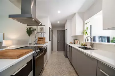 2000 Serpentine Circle S, Saint Petersburg, FL 33712 - Photo 23