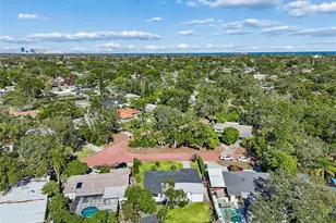 2000 Serpentine Cir S, Saint Petersburg, FL 33712 - Photo 77