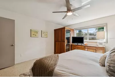 2000 Serpentine Circle S, Saint Petersburg, FL 33712 - Photo 57