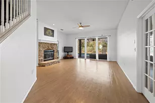 5123 Shorewood Dr, Dade City, FL 33523 - Photo 11